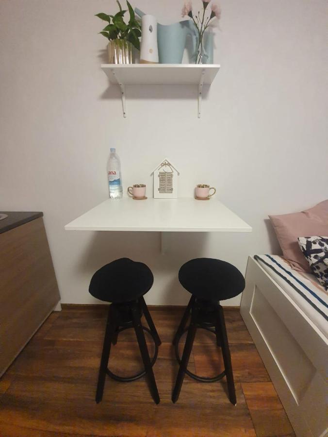 Studio Apartman Tamai กูตินา ภายนอก รูปภาพ